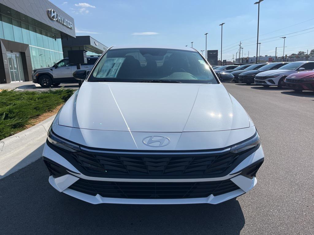 new 2025 Hyundai Elantra car, priced at $25,665