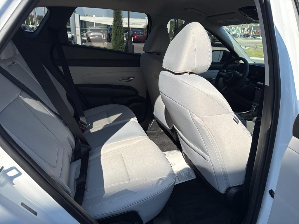 new 2025 Hyundai Tucson car, priced at $31,415