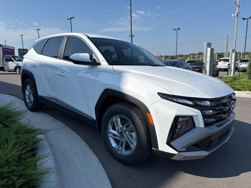 new 2025 Hyundai Tucson car, priced at $31,415