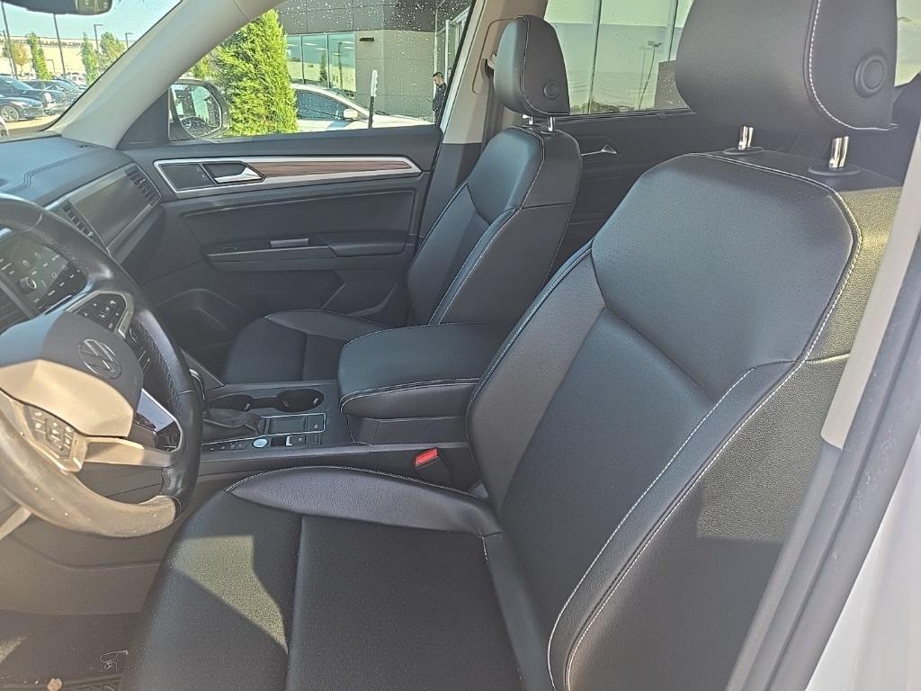 used 2021 Volkswagen Atlas car, priced at $16,260