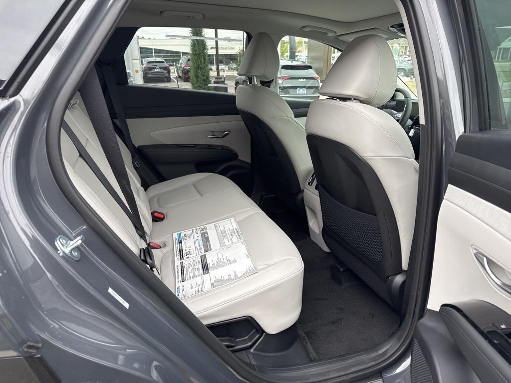 new 2026 Hyundai TUCSON Hybrid car, priced at $44,625