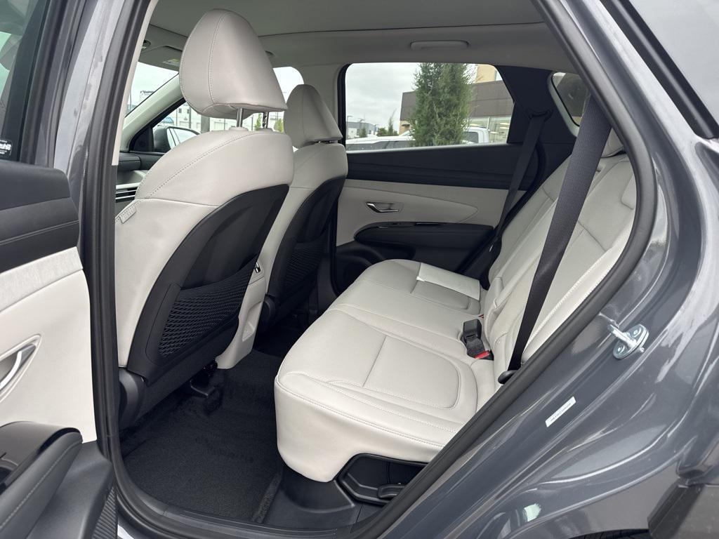 new 2026 Hyundai TUCSON Hybrid car, priced at $44,625