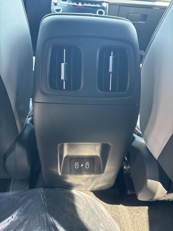 new 2025 Hyundai SANTA CRUZ car, priced at $44,670