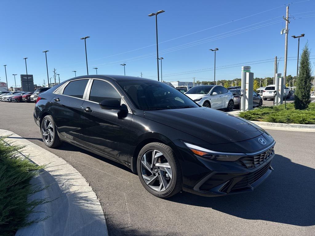 used 2025 Hyundai Elantra car, priced at $20,999