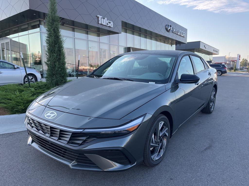 new 2025 Hyundai ELANTRA HEV car, priced at $28,670