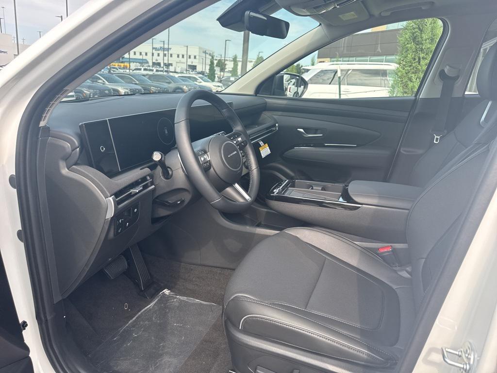 new 2025 Hyundai Tucson car, priced at $41,905