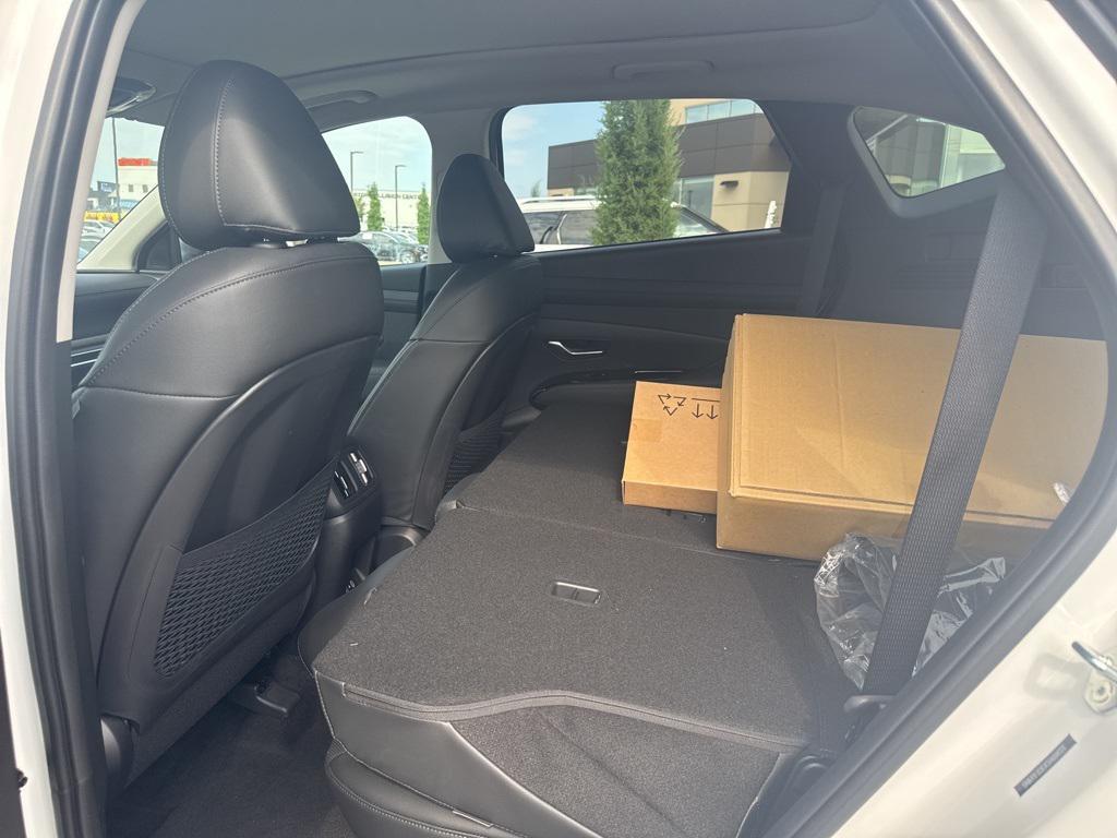 new 2025 Hyundai Tucson car, priced at $41,905