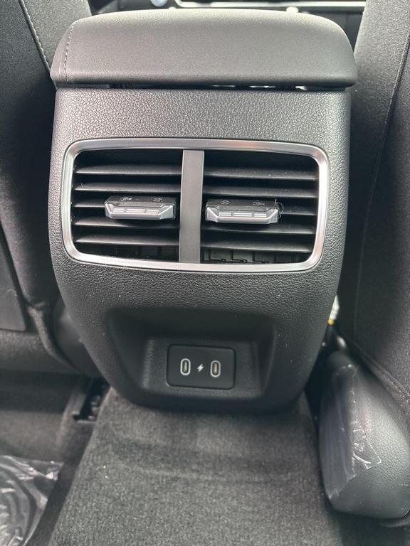 new 2025 Hyundai Sonata Hybrid car, priced at $32,980