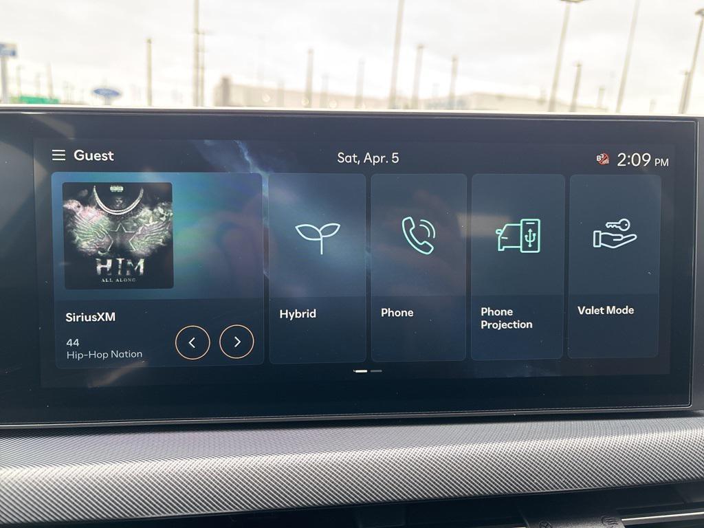 new 2025 Hyundai Sonata Hybrid car, priced at $32,980