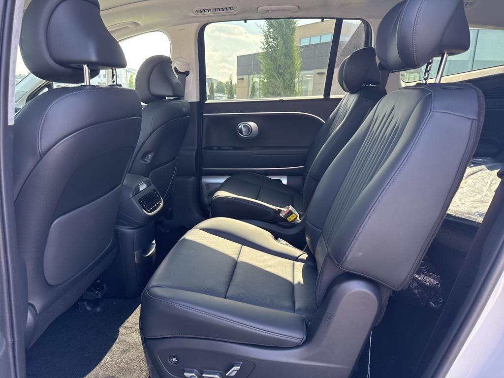 new 2026 Hyundai IONIQ 9 car, priced at $77,525