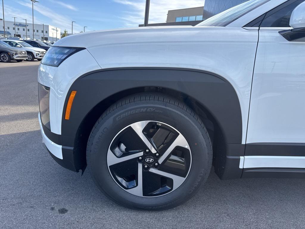 new 2026 Hyundai IONIQ 9 car, priced at $65,860