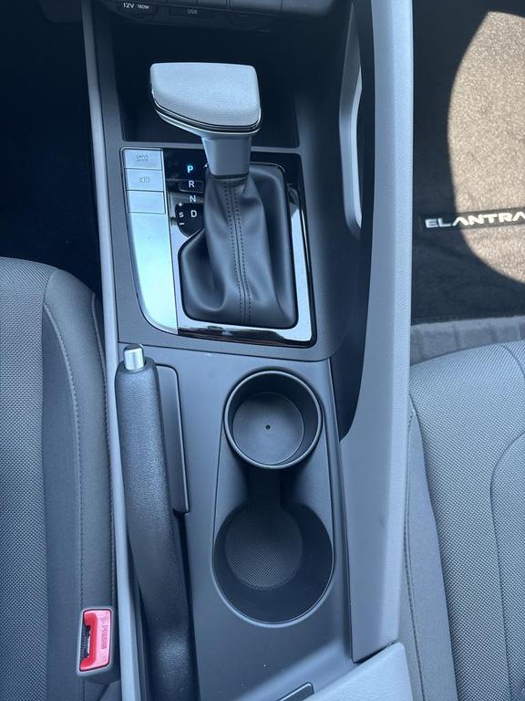 new 2025 Hyundai Elantra car, priced at $23,930