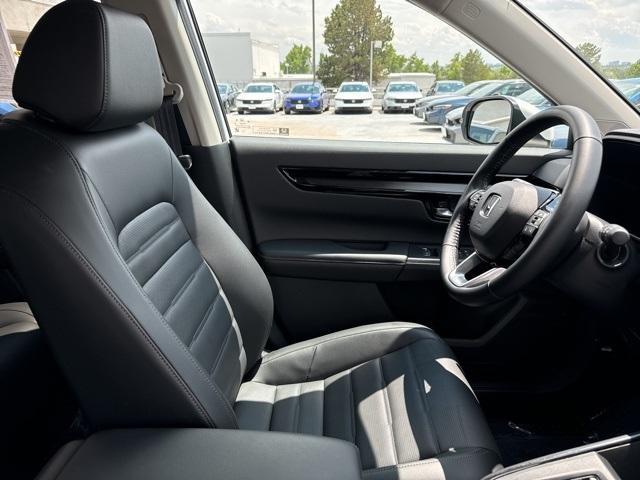 used 2025 Honda CR-V car, priced at $37,197