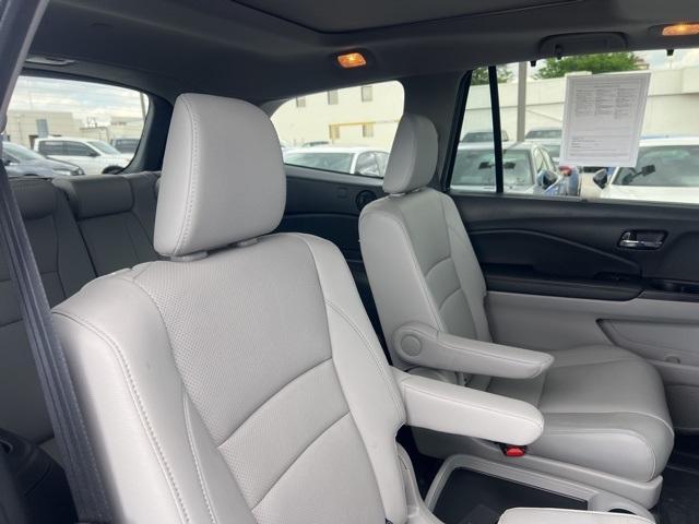 used 2022 Honda Pilot car, priced at $38,599
