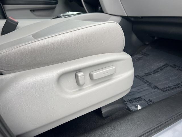 used 2022 Honda Pilot car, priced at $38,599