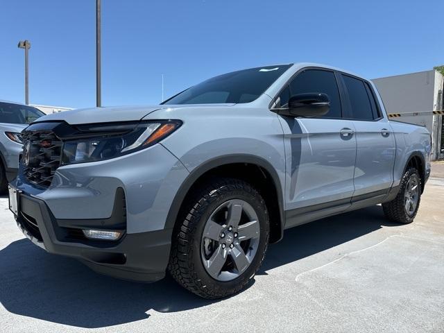 used 2025 Honda Ridgeline car, priced at $44,074