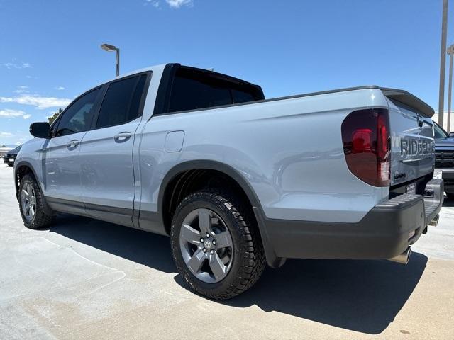 used 2025 Honda Ridgeline car, priced at $44,074