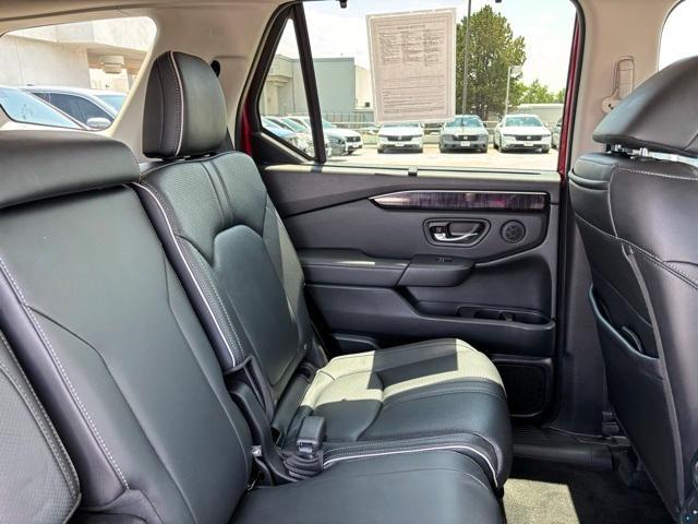 used 2023 Honda Pilot car, priced at $43,849