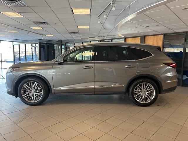 used 2022 Acura MDX car, priced at $45,598