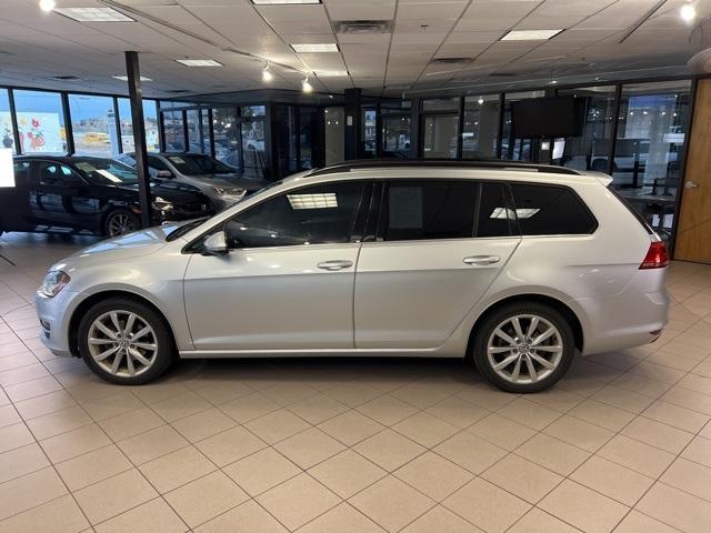 used 2017 Volkswagen Golf SportWagen car, priced at $13,938