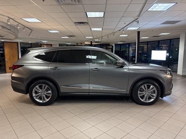 used 2022 Acura MDX car, priced at $36,289