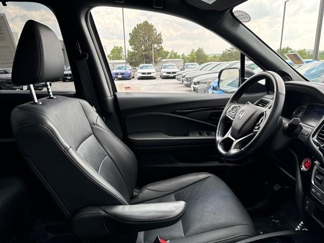 used 2022 Honda Passport car, priced at $36,592