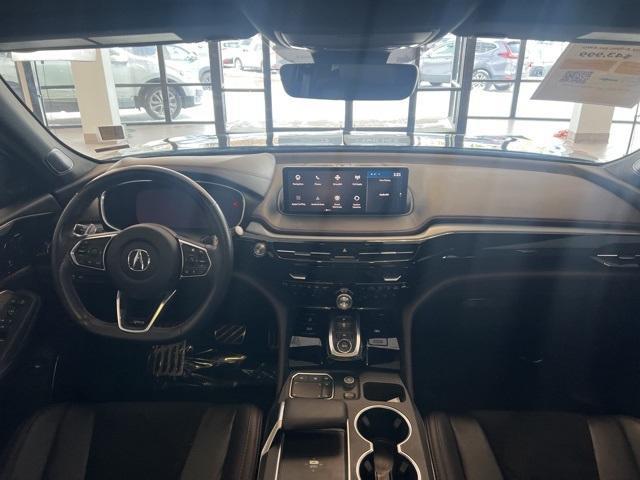 used 2022 Acura MDX car, priced at $43,599