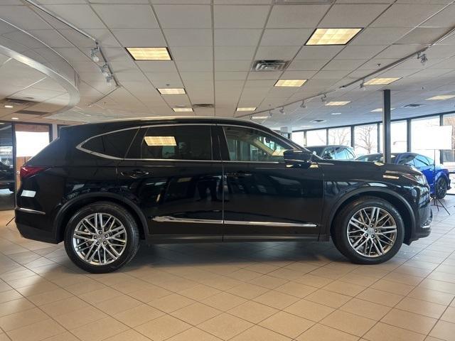 used 2023 Acura MDX car, priced at $44,955