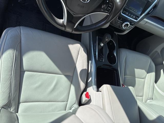 used 2015 Acura MDX car, priced at $17,229