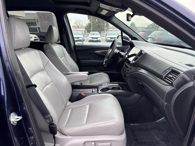 used 2022 Honda Passport car, priced at $31,499