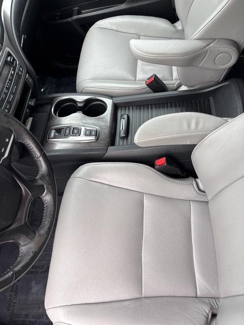 used 2022 Honda Passport car, priced at $31,499