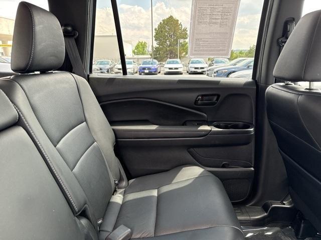 used 2022 Honda Passport car, priced at $34,598