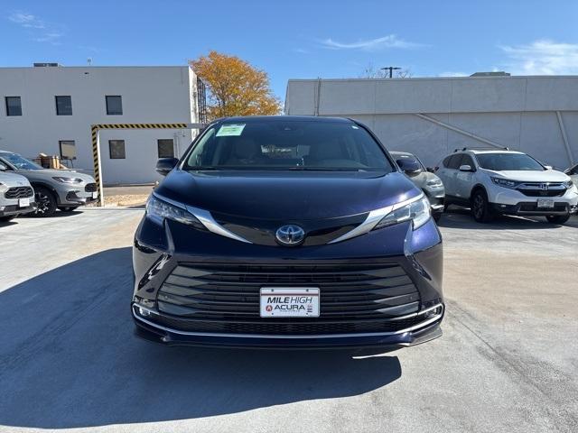 used 2023 Toyota Sienna car, priced at $50,399