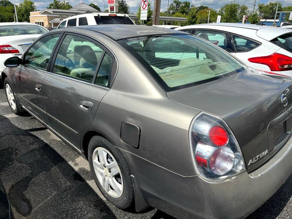 used 2006 Nissan Altima car, priced at $3,950
