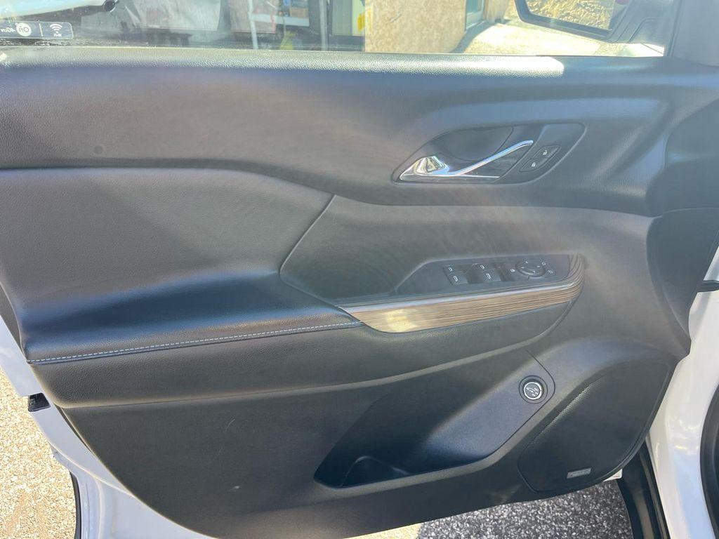 used 2018 GMC Acadia car, priced at $24,950