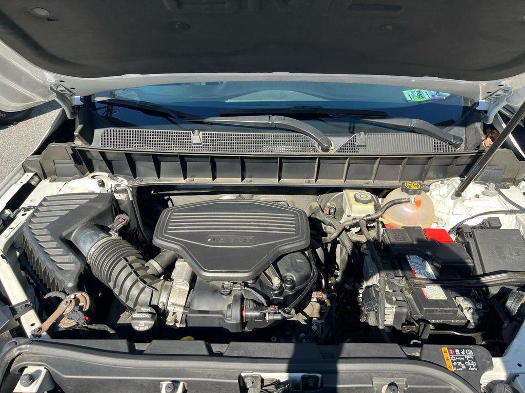 used 2018 GMC Acadia car, priced at $24,950