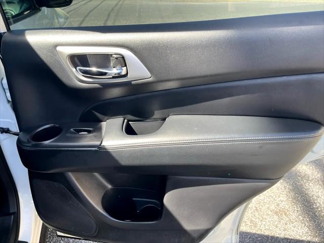 used 2016 Nissan Pathfinder car, priced at $13,450