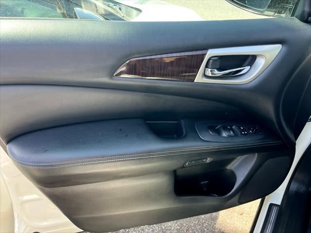 used 2016 Nissan Pathfinder car, priced at $13,450