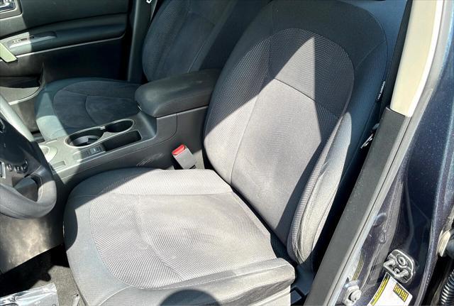 used 2015 Nissan Rogue Select car, priced at $11,950