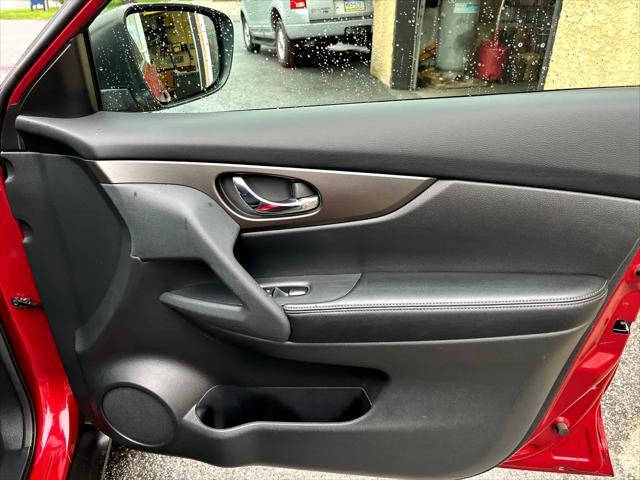 used 2015 Nissan Rogue car, priced at $10,950