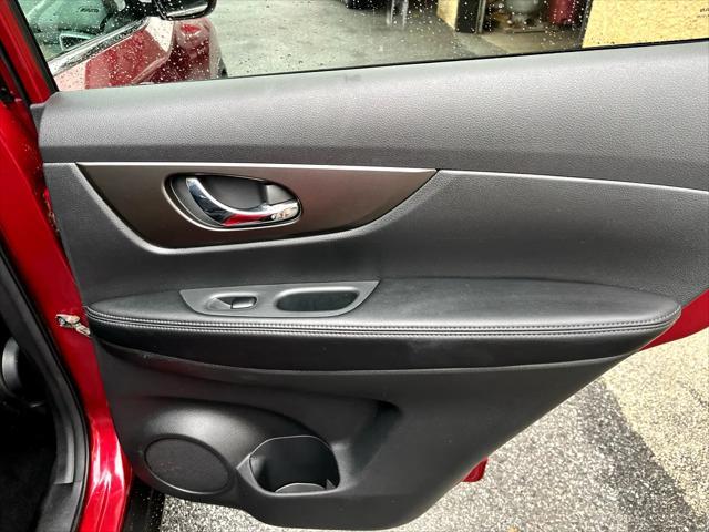 used 2015 Nissan Rogue car, priced at $10,950