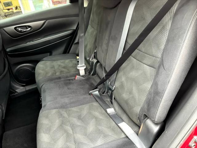 used 2015 Nissan Rogue car, priced at $10,950