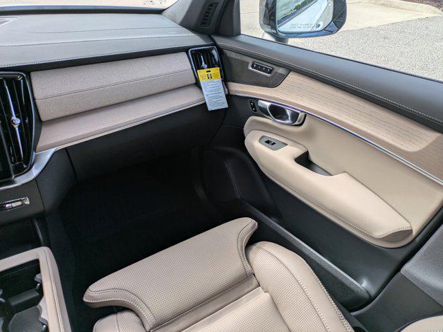 new 2026 Volvo XC90 car, priced at $75,575