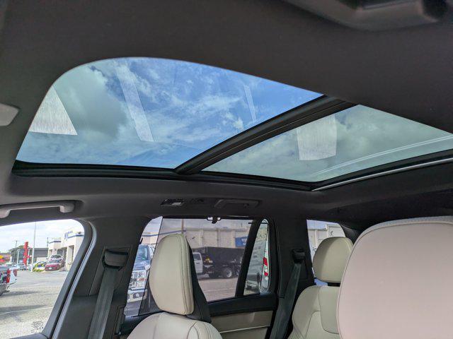 new 2026 Volvo XC90 car, priced at $75,575