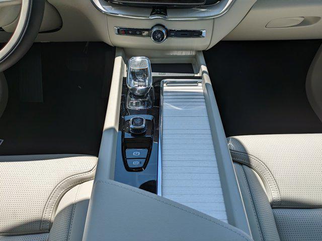 new 2026 Volvo XC60 car
