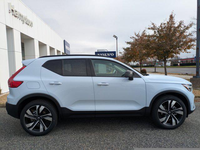 new 2025 Volvo XC40 car, priced at $49,790