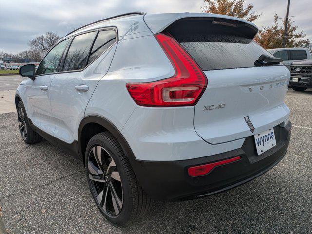 new 2025 Volvo XC40 car, priced at $49,790