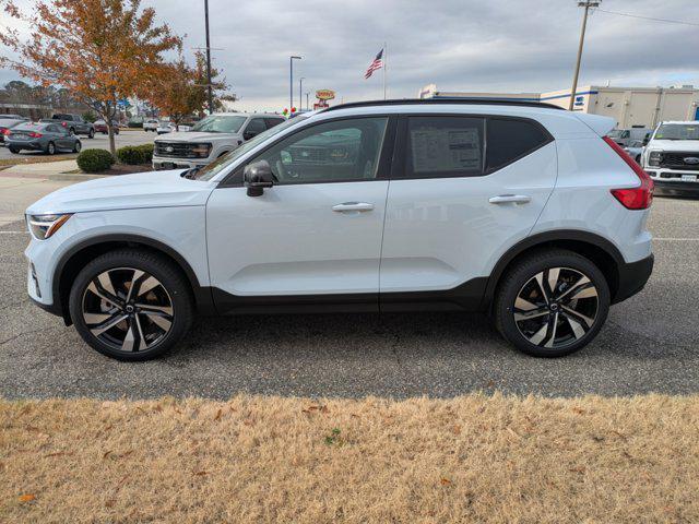 new 2025 Volvo XC40 car, priced at $49,790