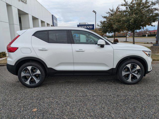 new 2025 Volvo XC40 car, priced at $48,315