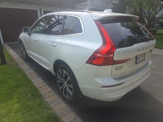 used 2022 Volvo XC60 car, priced at $35,995